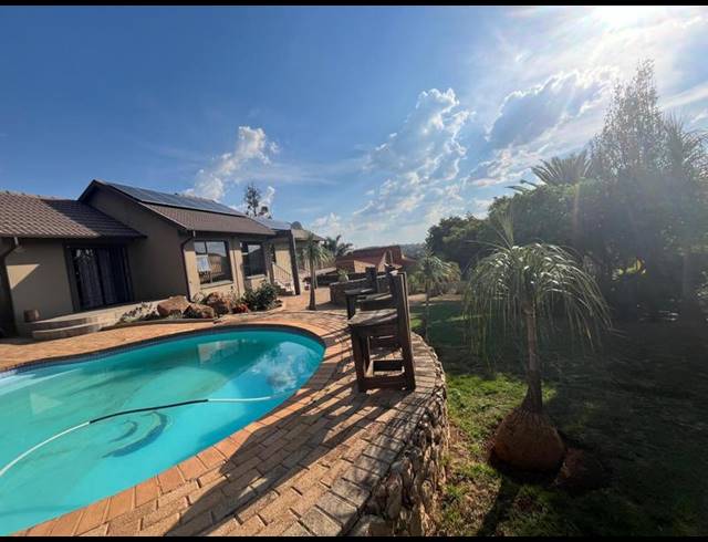 4 BEDROOM HOUSE FOR SALE IN GLENVISTA